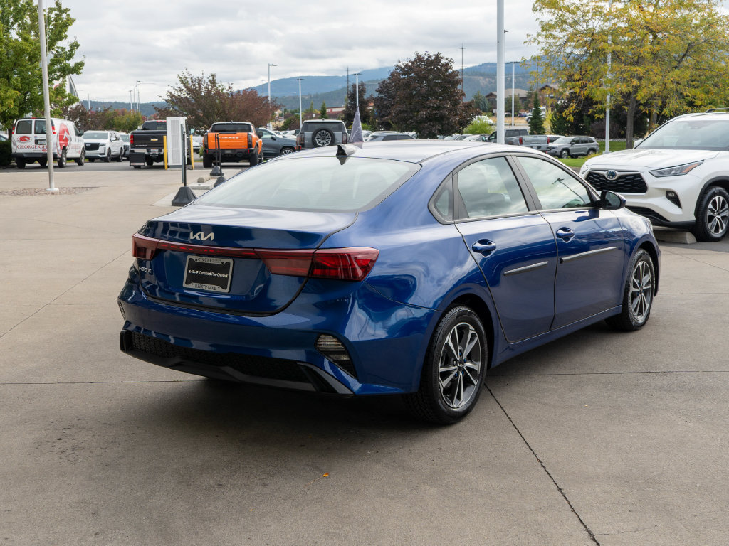 Certified 2024 Kia Forte LXS FWD image 7