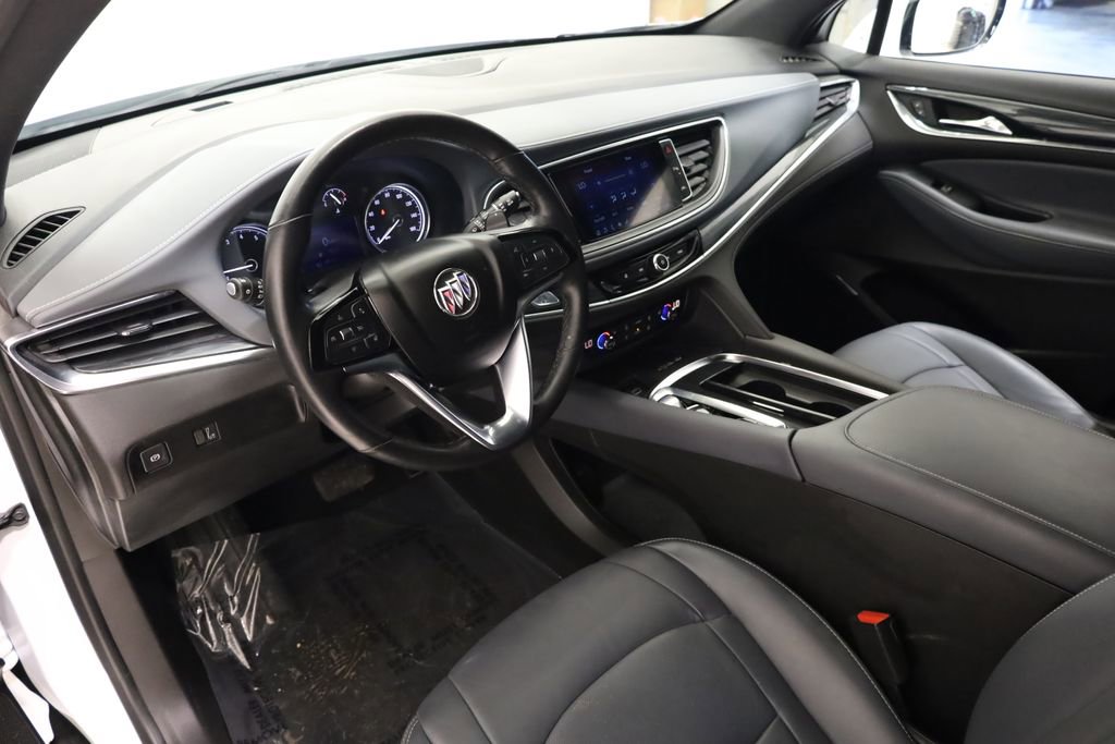 Used 2024 Buick Enclave Essence w/ Technology Package FWD image 12