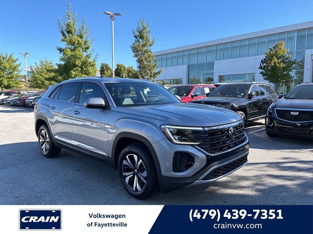 New 2026 Volkswagen Atlas Cross Sport SE image 1