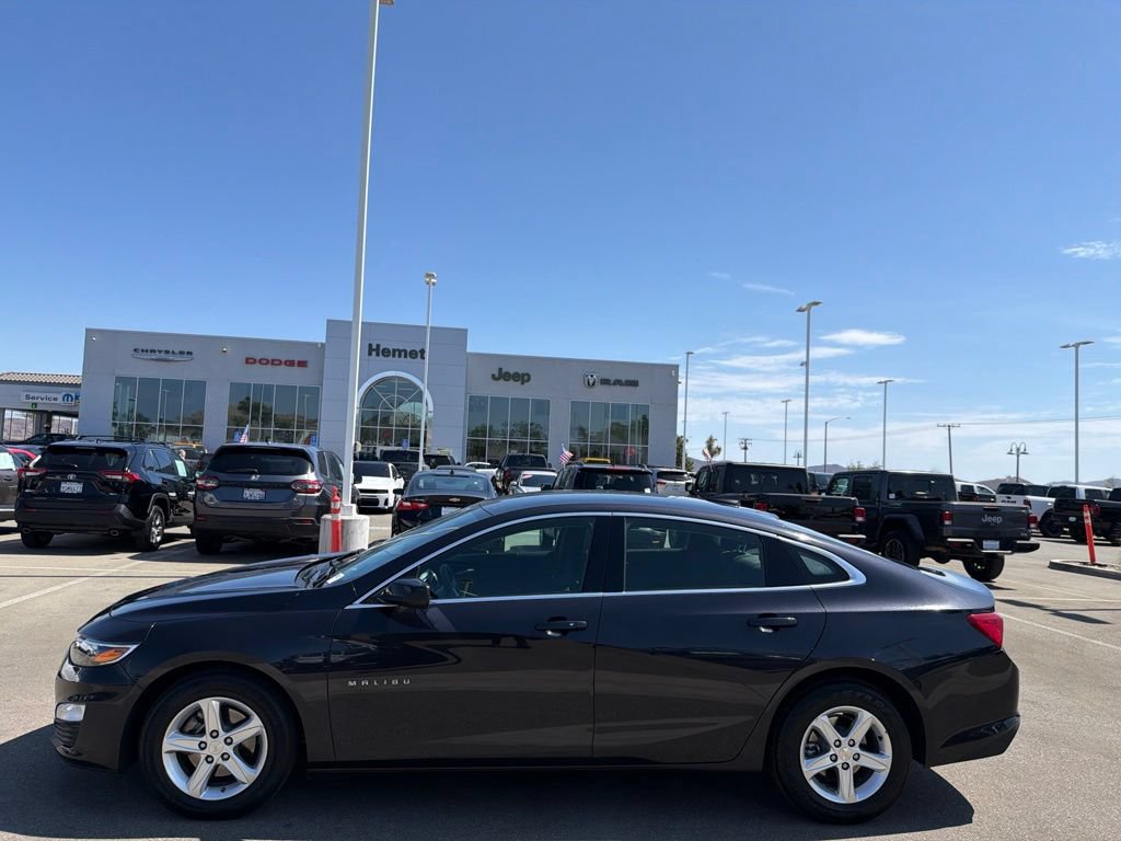 Used 2023 Chevrolet Malibu LT FWD image 5