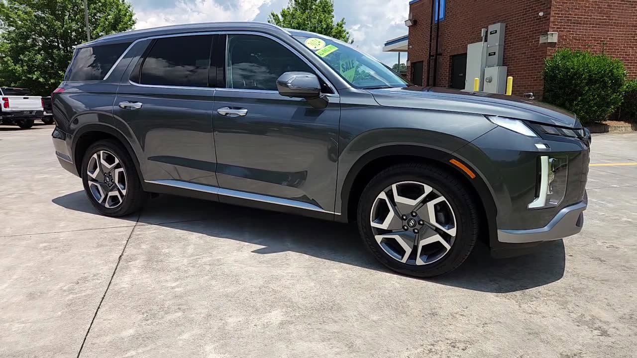 Used 2024 Hyundai Palisade SEL image 10