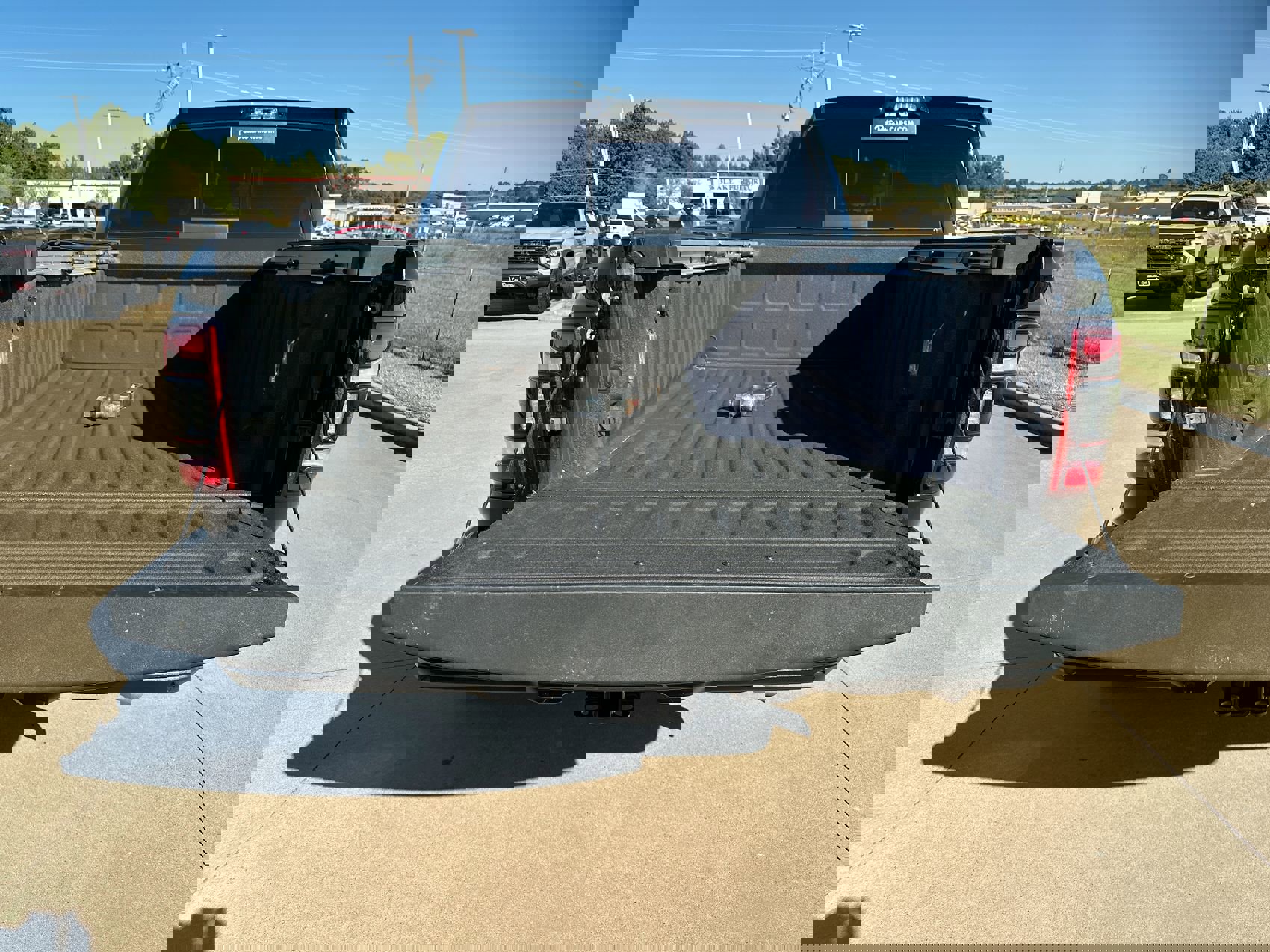 Used 2024 RAM 2500 Limited image 24