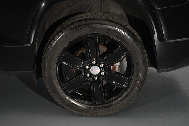 Used 2019 GMC Acadia Denali image 19