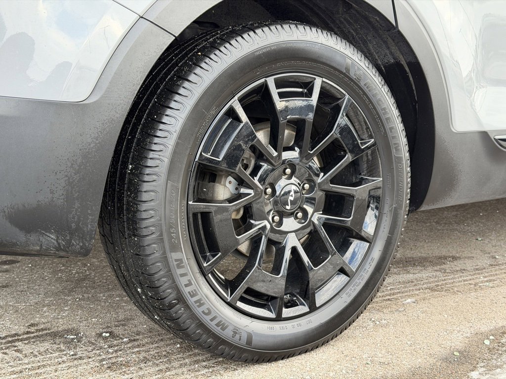 Used 2022 Kia Telluride EX w/ EX Premium Package image 27