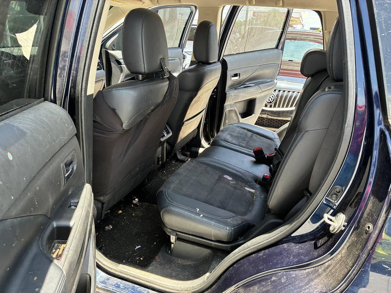 Used 2020 Mitsubishi Outlander SE FWD image 10
