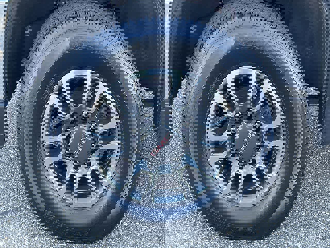 Used 2022 GMC Sierra 2500 SLE w/ SLE Value Package; image 38