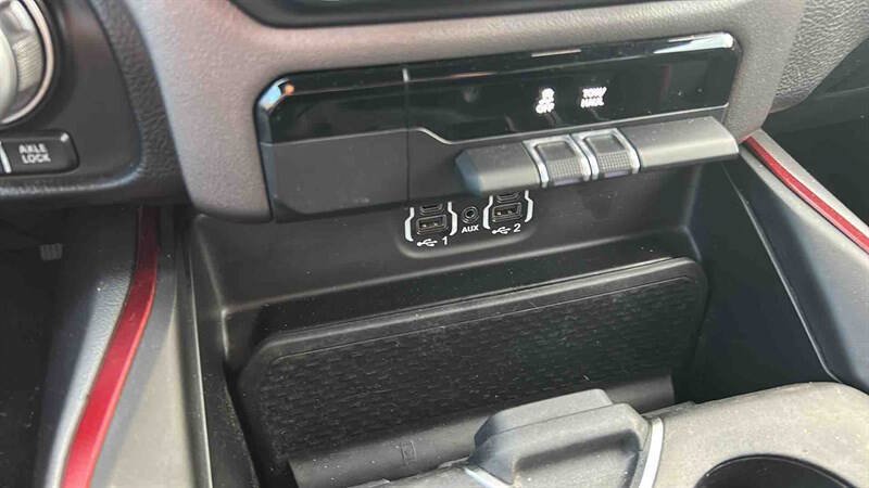 Used 2019 RAM 1500 Rebel AWD/4WD image 22