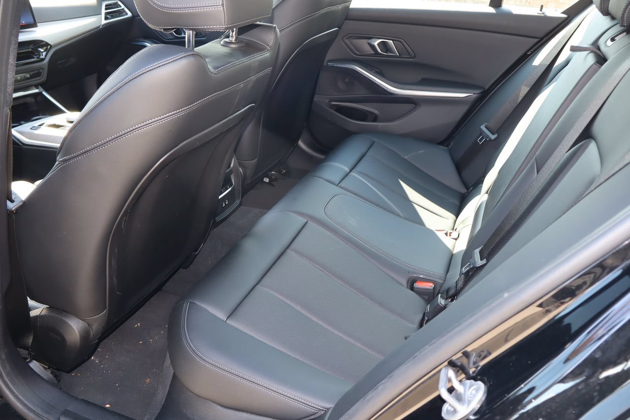 Used 2026 BMW 330i xDrive Sedan AWD/4WD image 6