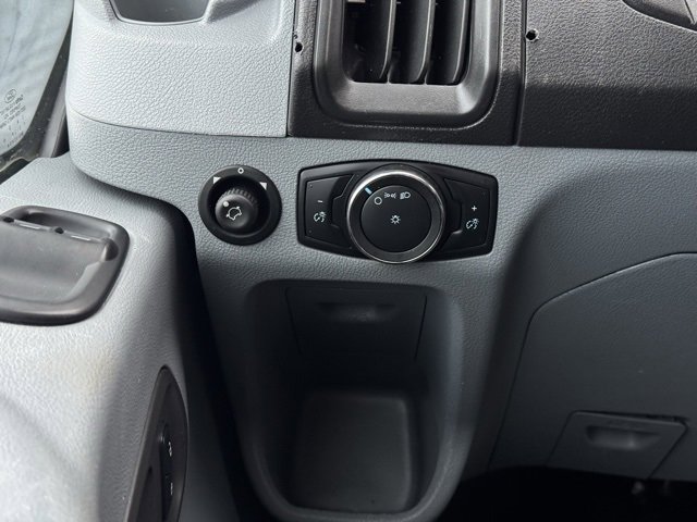 Used 2018 Ford Transit 250 148 High Roof image 19