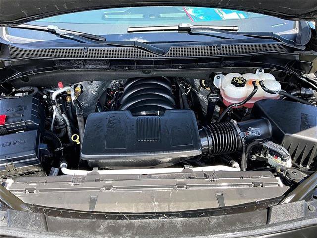 Used 2023 Chevrolet Suburban LS RWD image 11