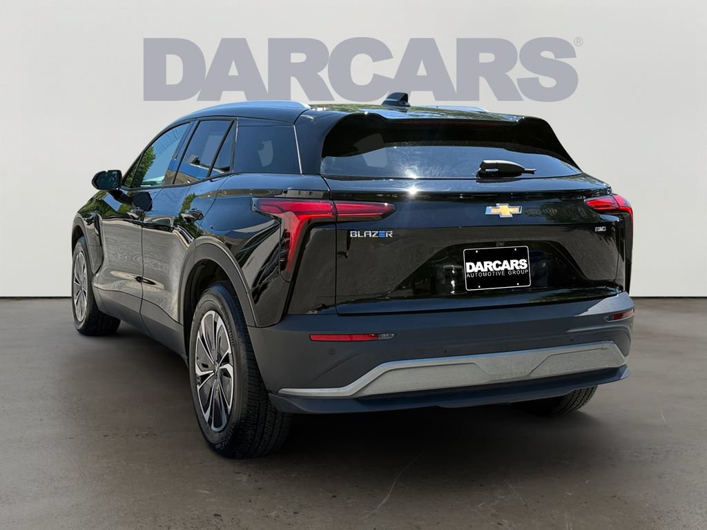 Used 2024 Chevrolet Blazer EV LT AWD/4WD image 5