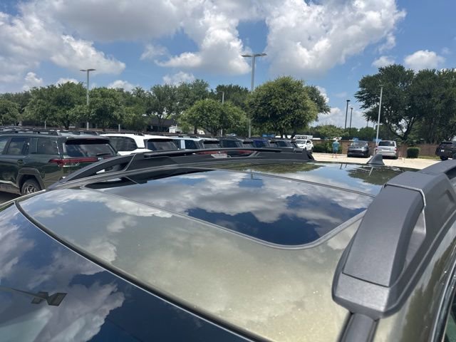 Certified 2025 Subaru Outback Premium AWD/4WD image 8