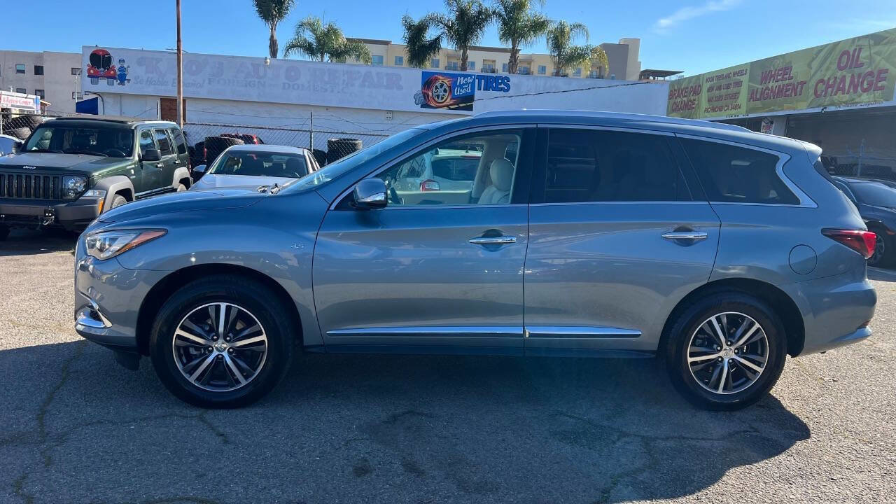 Used 2019 INFINITI QX60 Luxe w/ Essential Package image 7