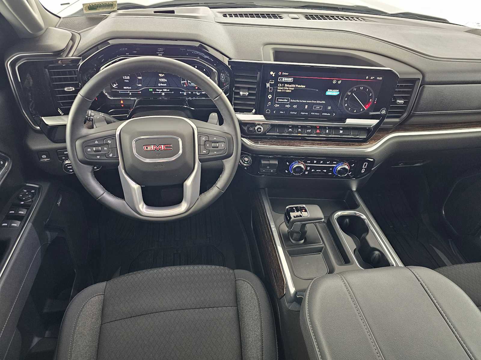 Used 2025 GMC Sierra 1500 Elevation w/ Preferred Package AWD/4WD image 18