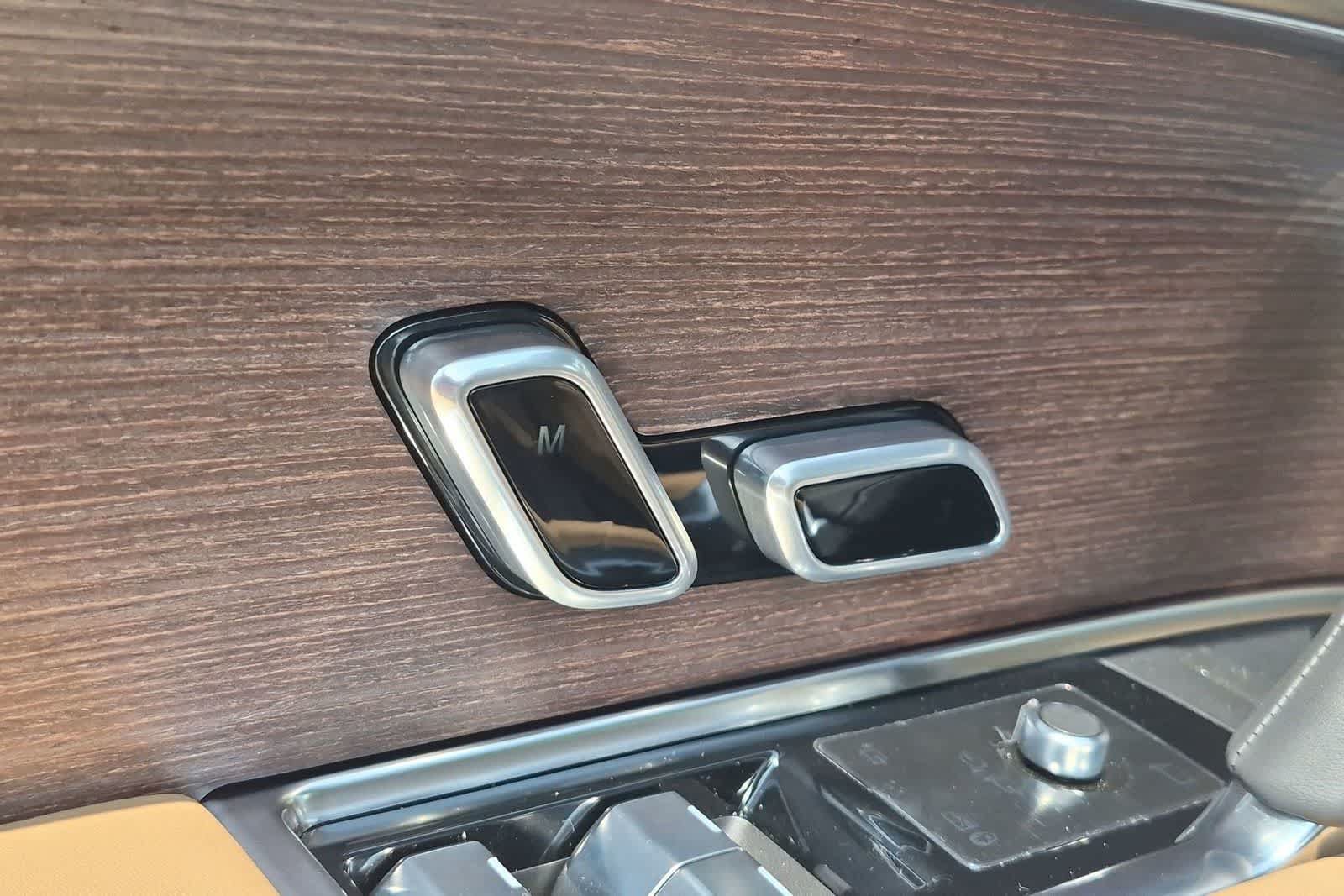 New 2026 Land Rover Range Rover SE AWD/4WD image 17