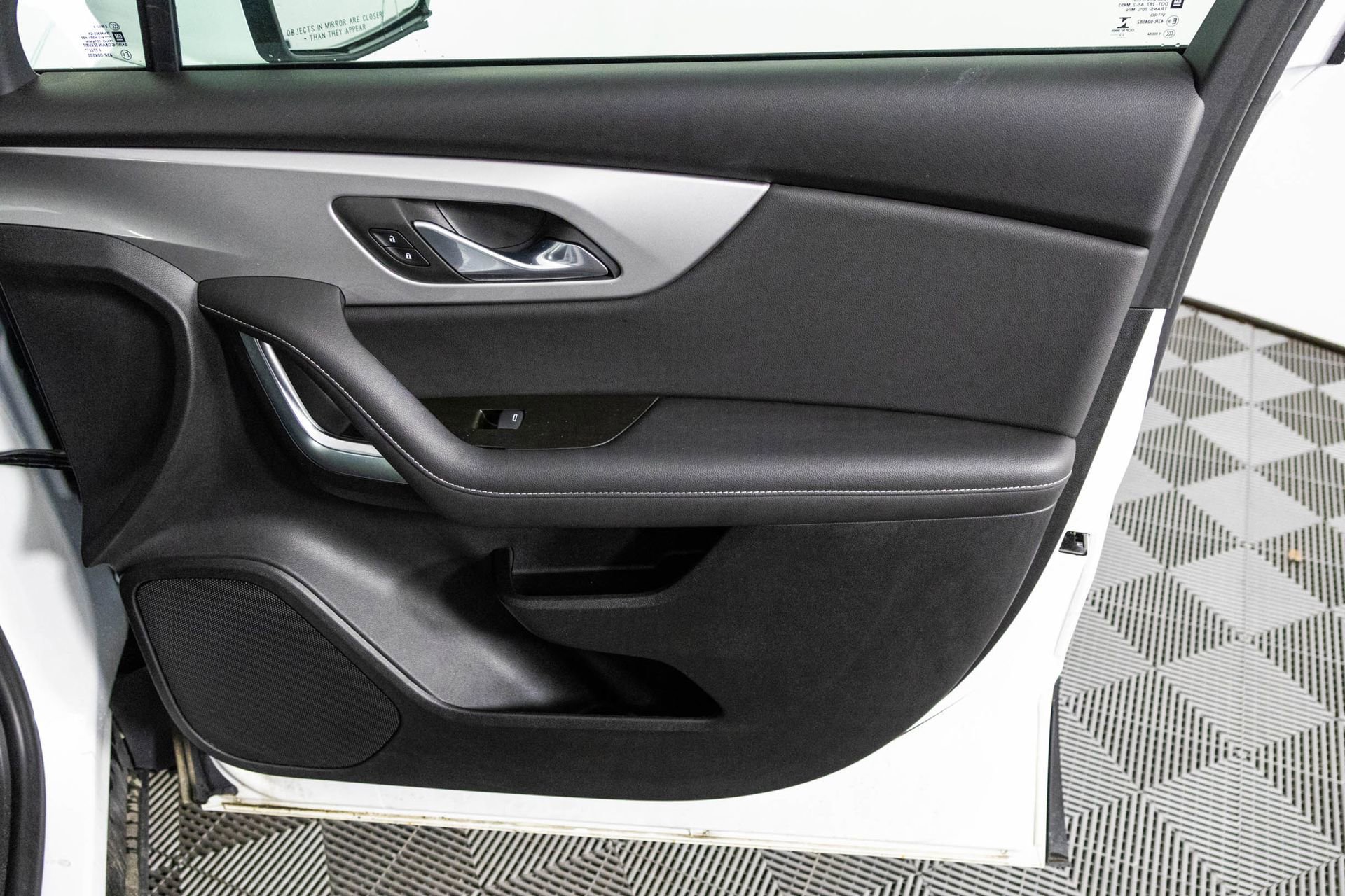 Certified 2023 Chevrolet Blazer LT w/ Driver Confidence Package image 39