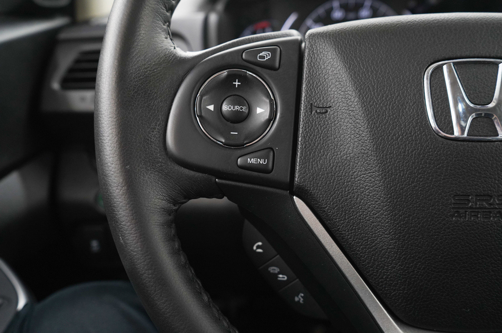 Used 2016 Honda CR-V EX-L image 18