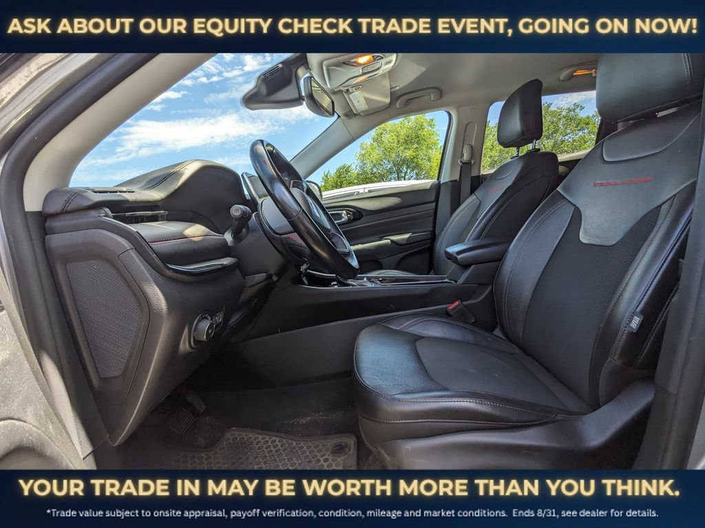 Used 2022 Jeep Compass Trailhawk w/ Trailhawk Convenience Group AWD/4WD image 11