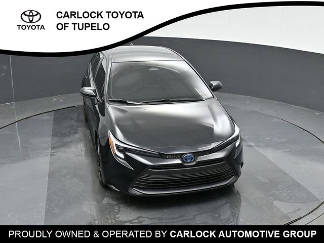 Used 2025 Toyota Corolla LE FWD image 41