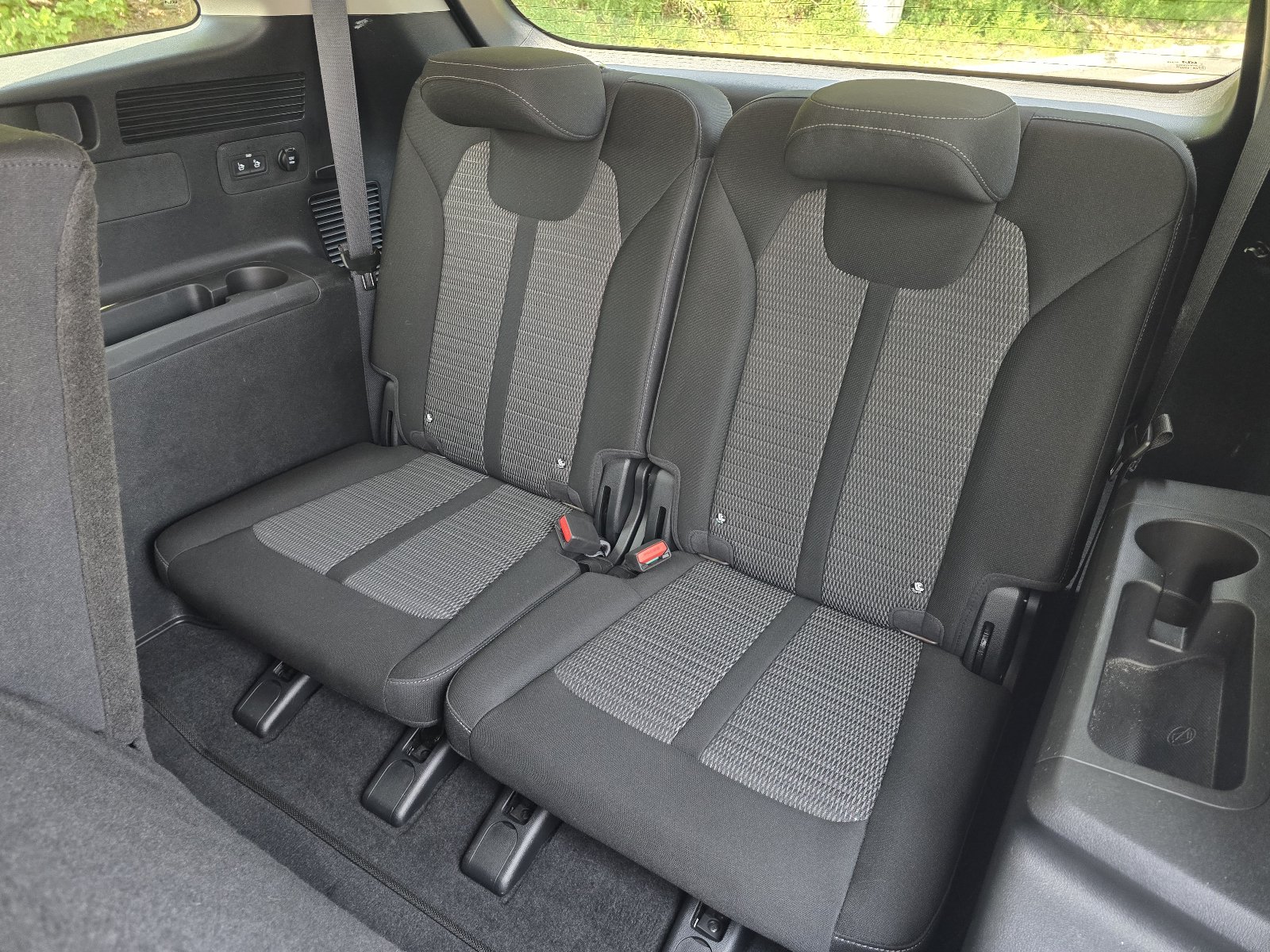 Used 2024 Kia Sorento 2WD LX image 10