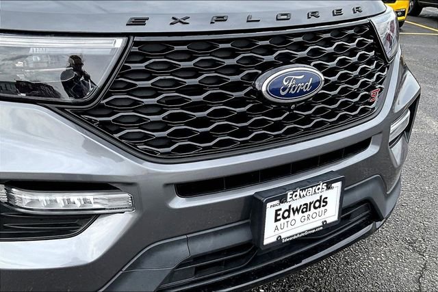 Used 2022 Ford Explorer ST image 33