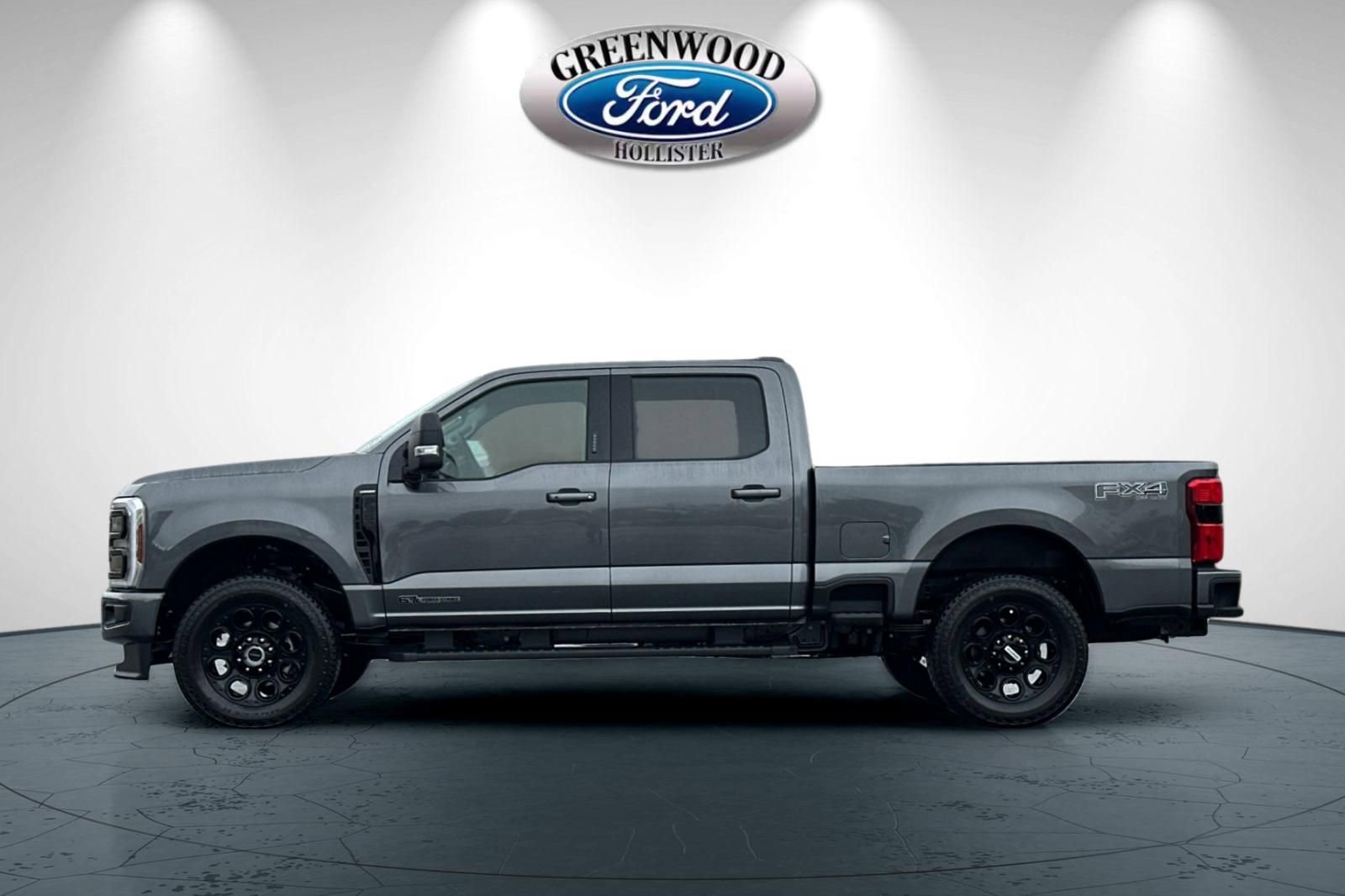 New 2026 Ford F350 Lariat w/ Black Appearance Package image 7