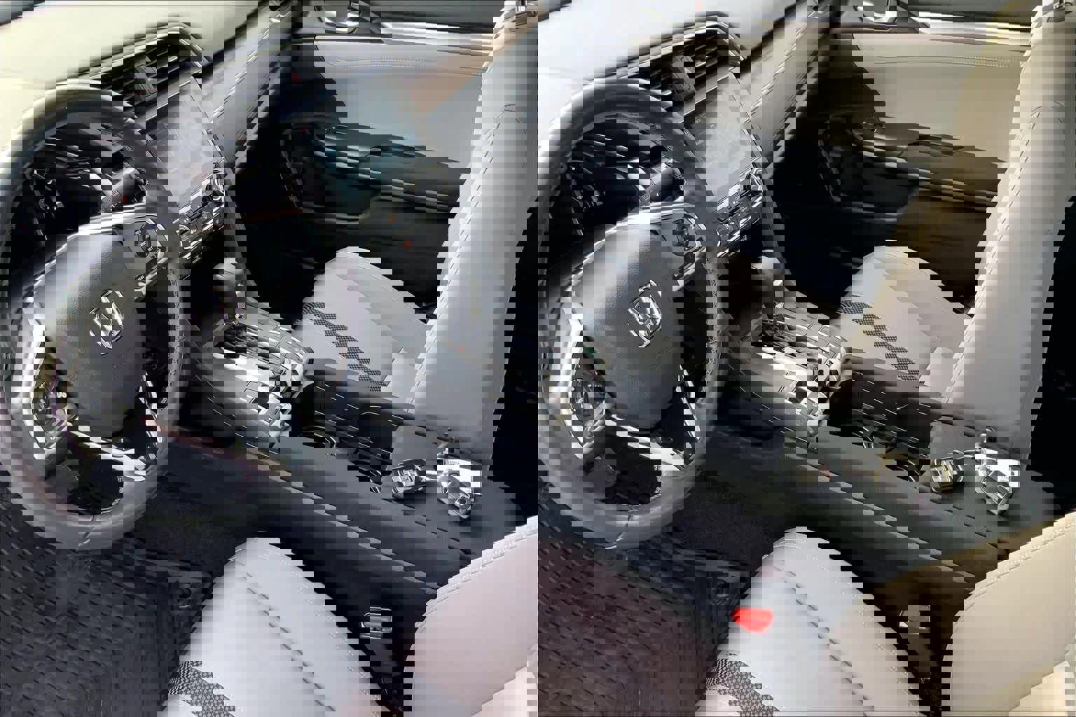 Used 2019 Honda Civic EX image 16