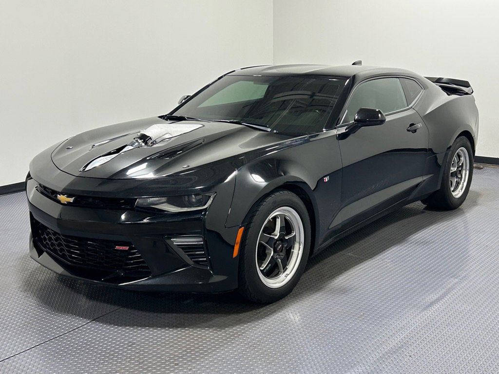 Used 2017 Chevrolet Camaro SS image 1
