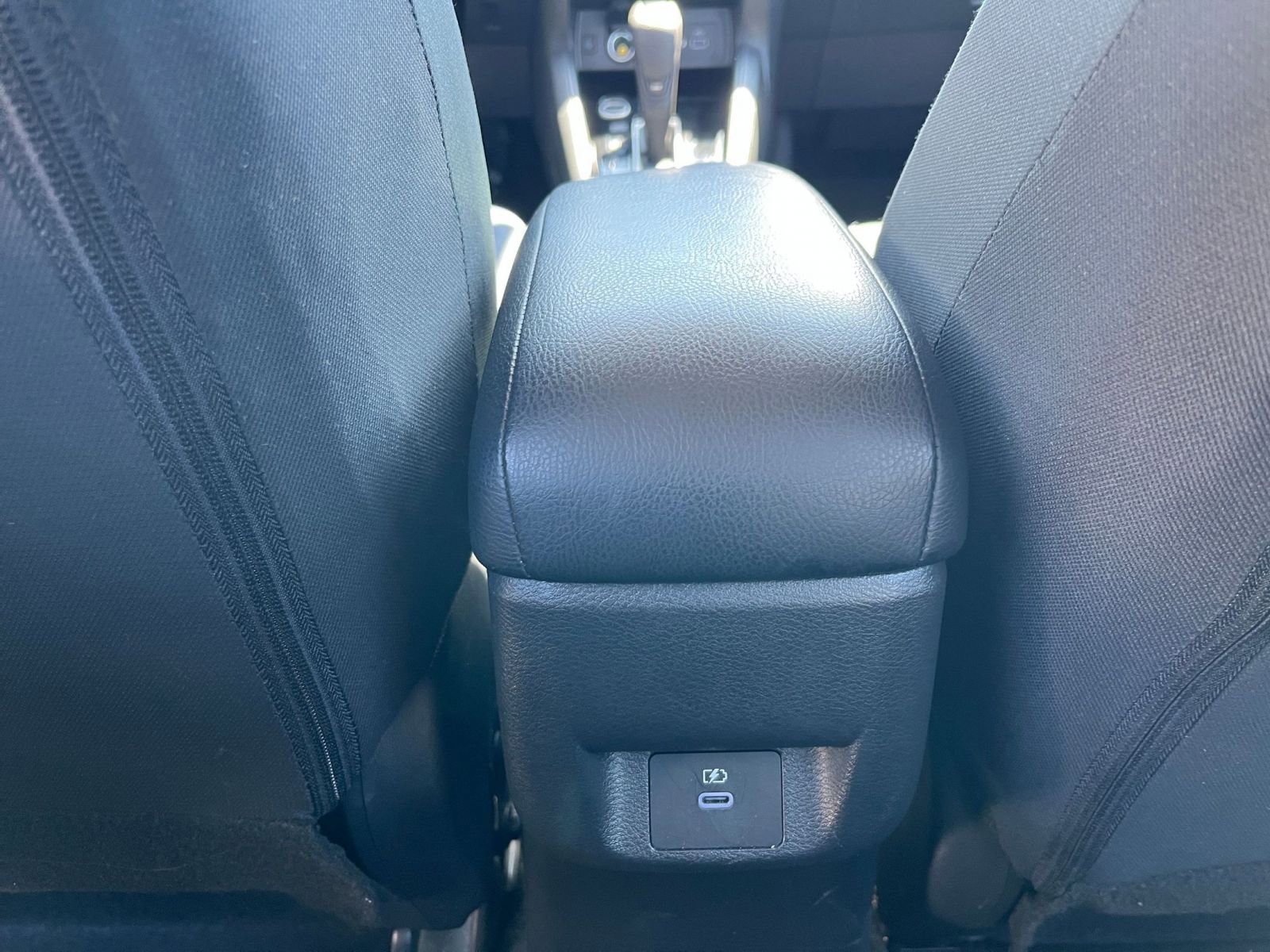 Used 2025 Nissan Versa SV FWD image 22