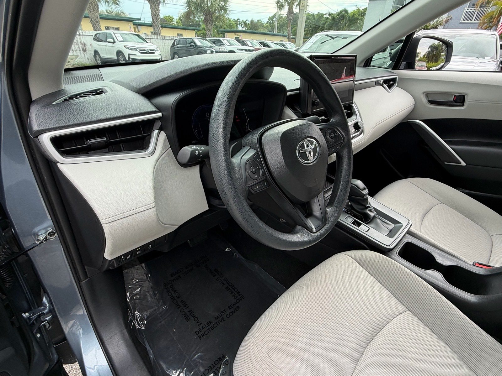 Used 2026 Toyota Corolla Cross L FWD image 10