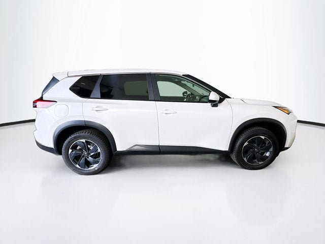 Used 2024 Nissan Rogue SV AWD/4WD image 4