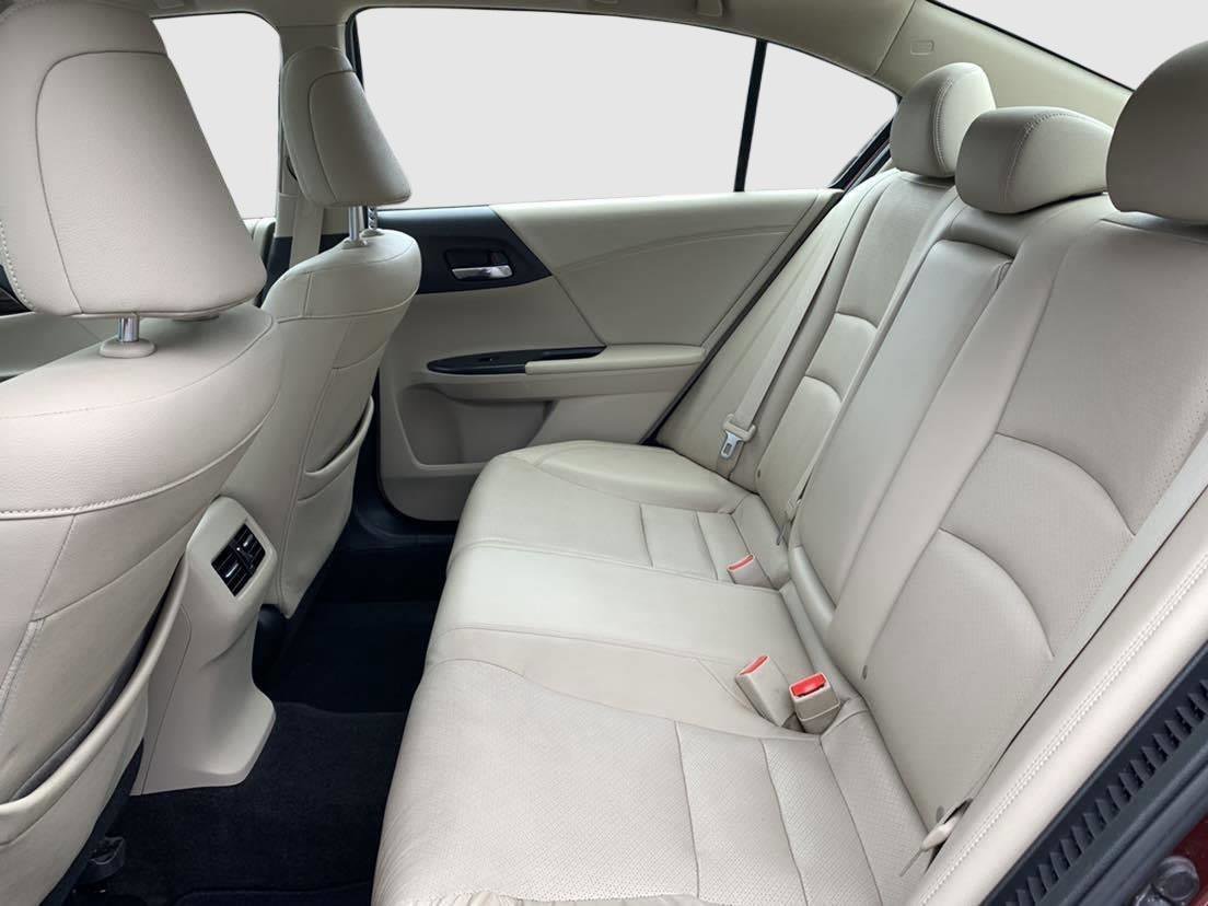 Used 2017 Honda Accord EX-L image 40