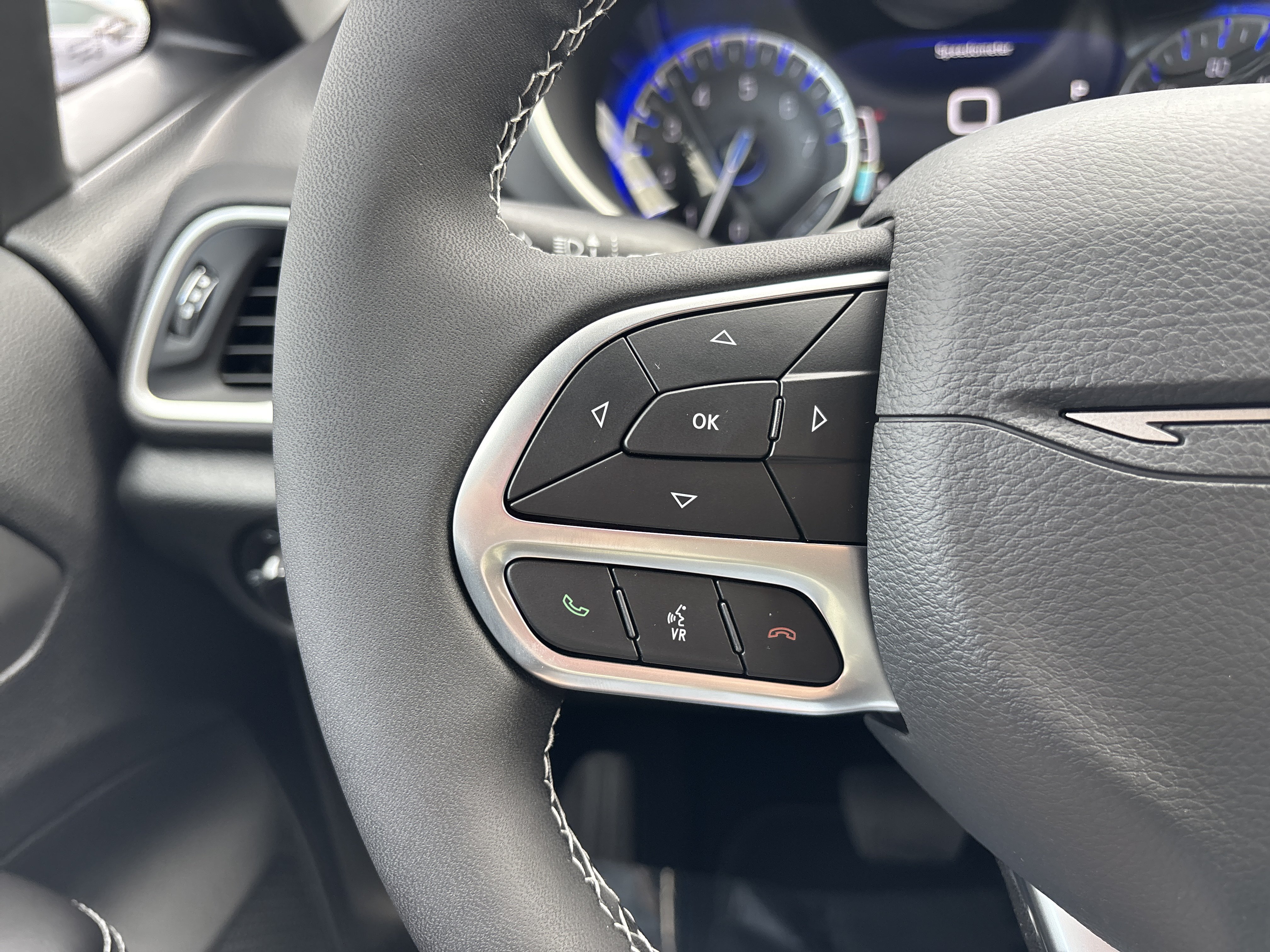 New 2027 Chrysler Pacifica LX FWD image 27