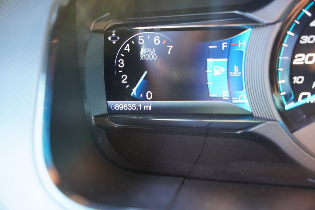 Used 2015 Ford Taurus SHO w/ Equipment Group 401A AWD/4WD image 9