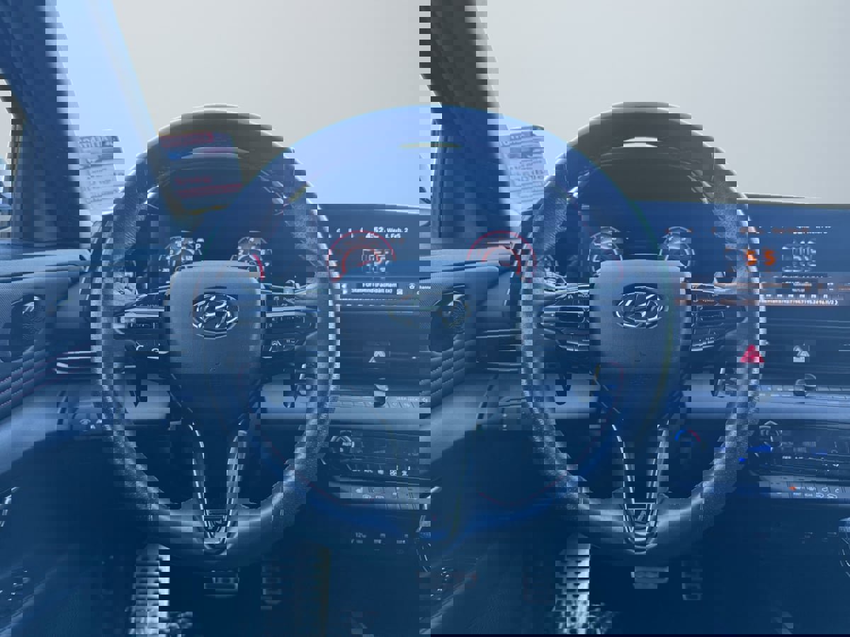 Used 2023 Hyundai Elantra N Line image 11