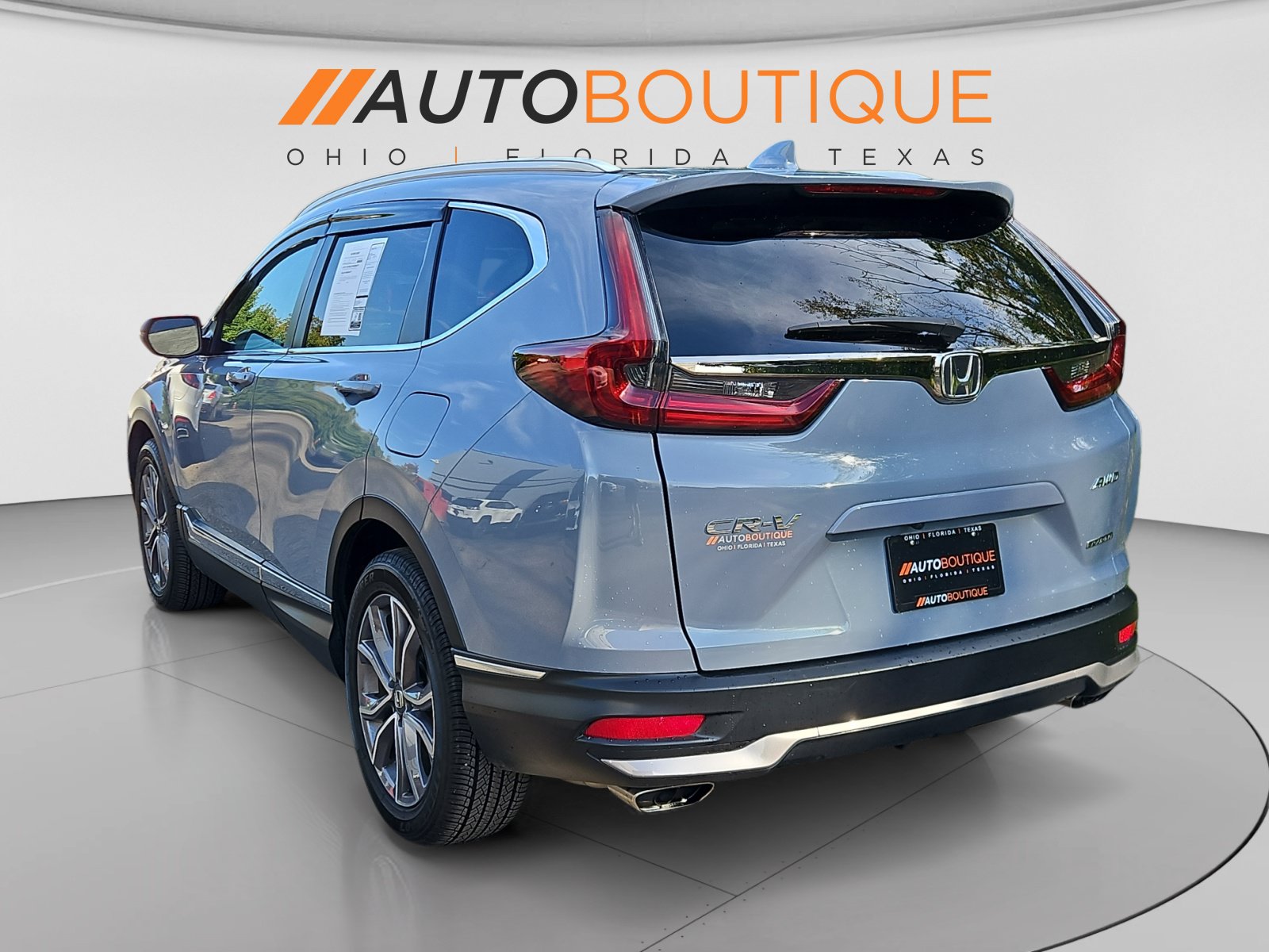 Used 2022 Honda CR-V Touring image 3