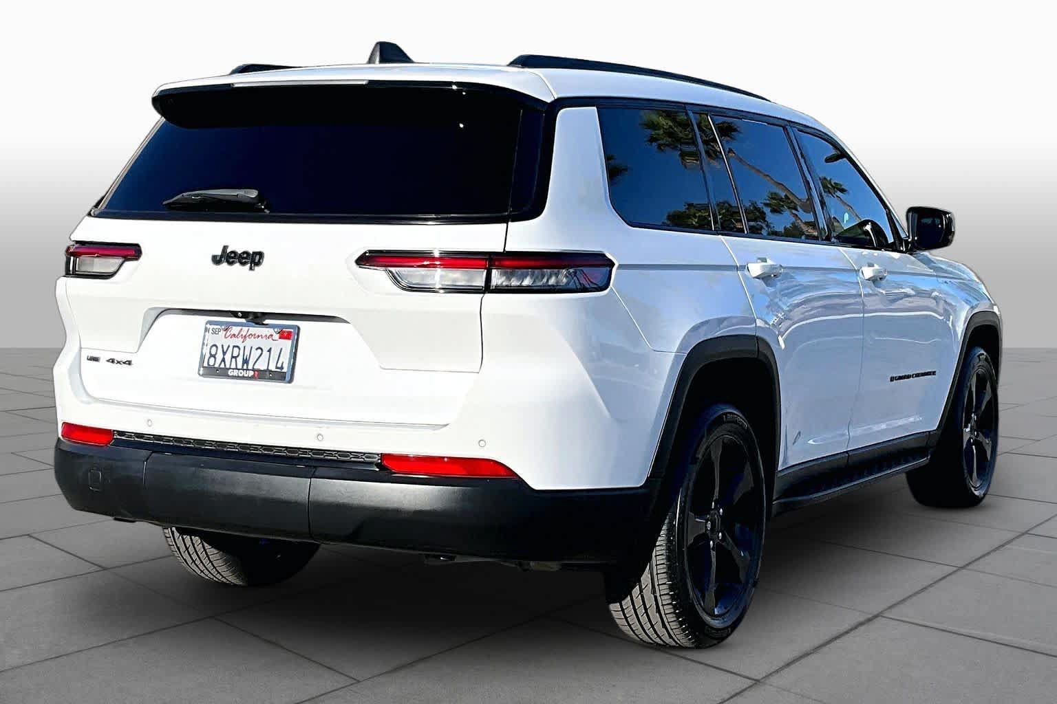 Used 2021 Jeep Grand Cherokee L Laredo AWD/4WD image 12