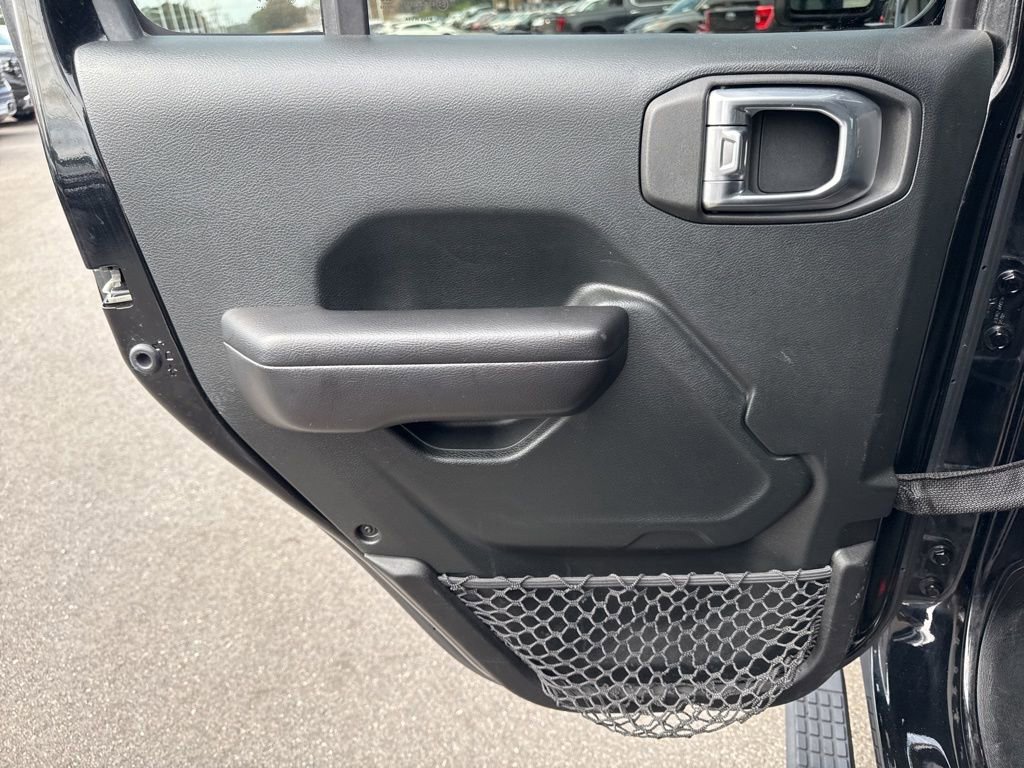 Used 2021 Jeep Wrangler Unlimited Sport image 24