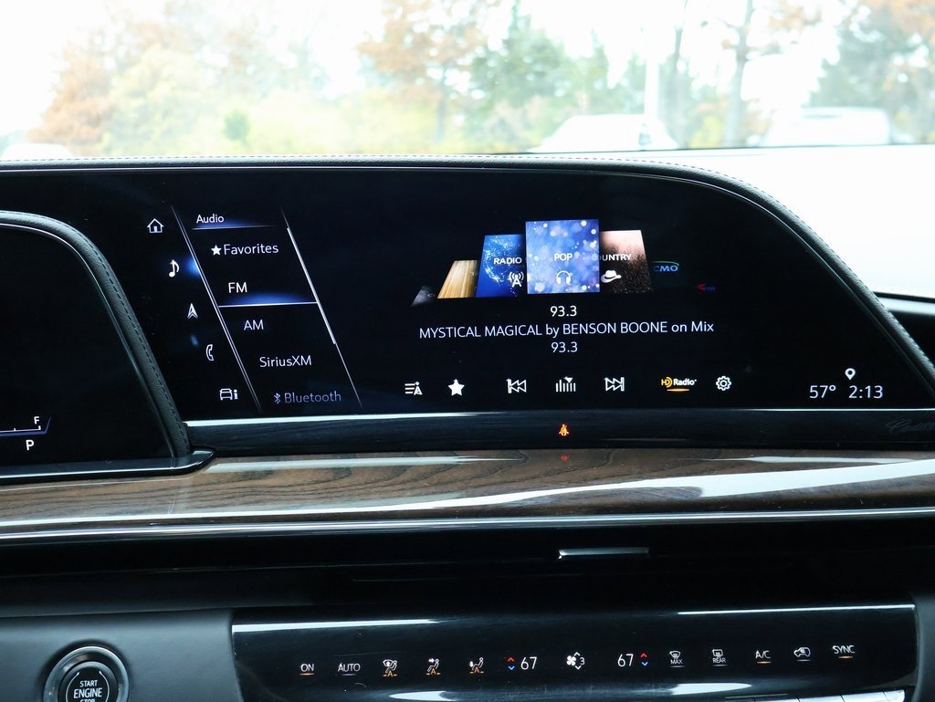 Used 2023 Cadillac Escalade Sport Platinum w/ LPO, ONYX Package image 24