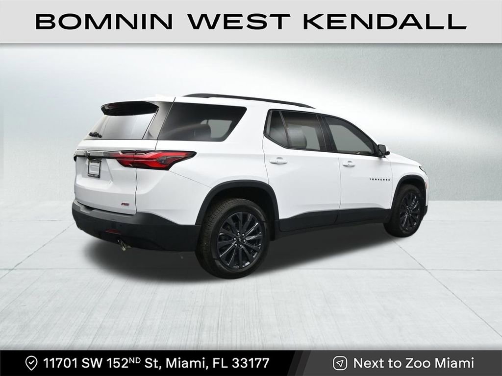 Used 2022 Chevrolet Traverse RS image 5