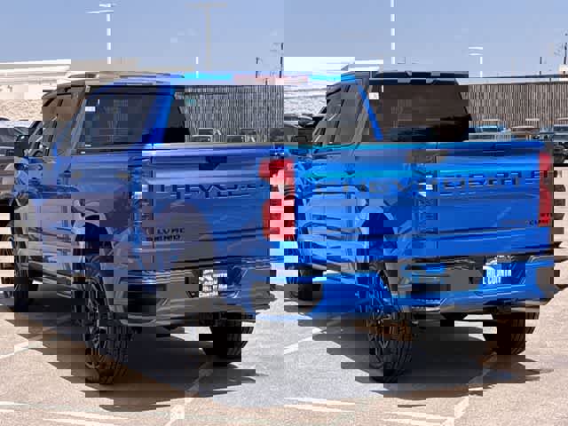 Used 2026 Chevrolet Silverado 1500 Custom w/ LPO, Dark Essentials Package image 4