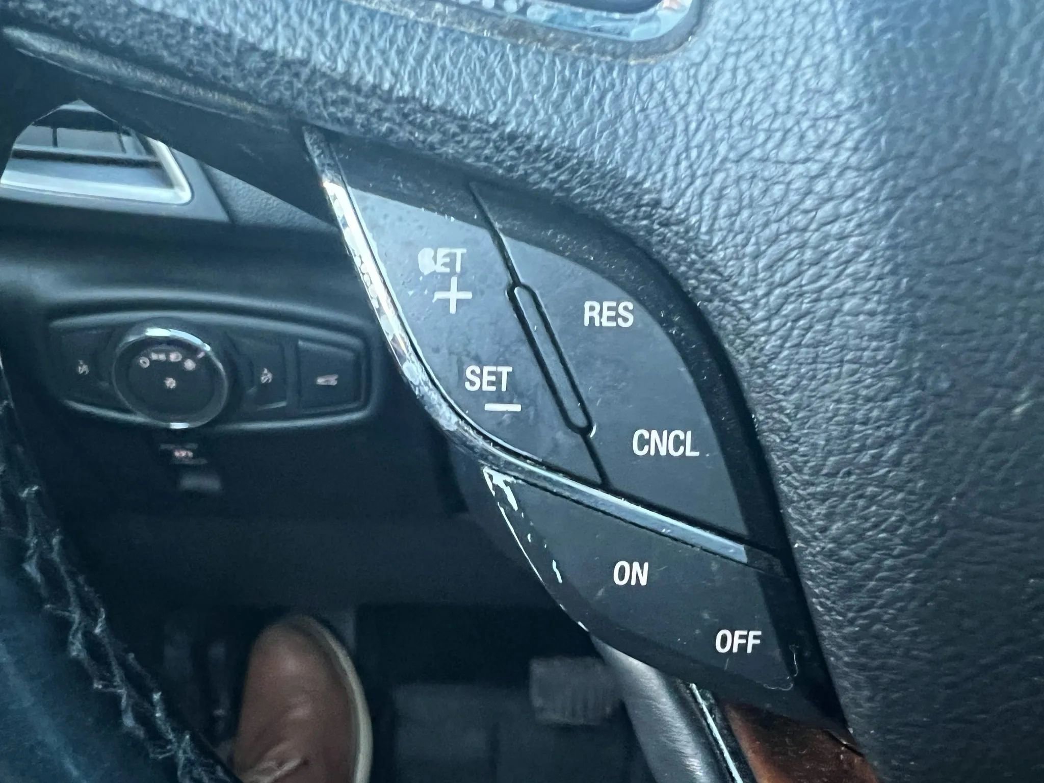 Used 2016 Lincoln MKX Reserve w/ Climate Package image 28