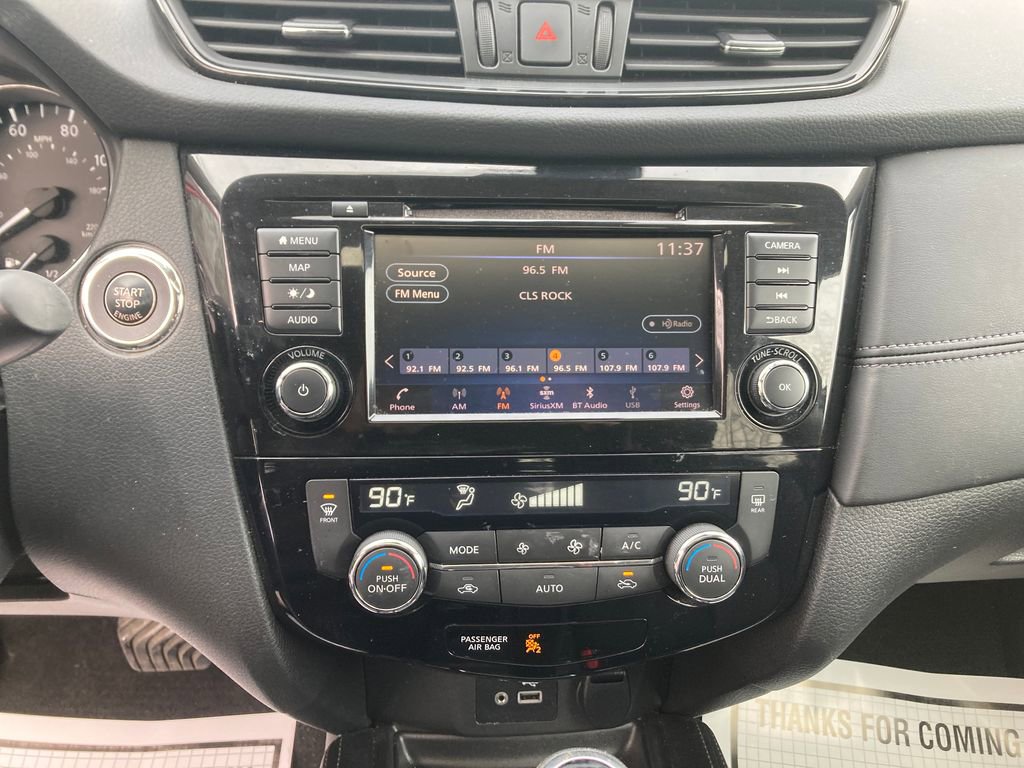 Used 2018 Nissan Rogue SL w/ Premium Package image 22