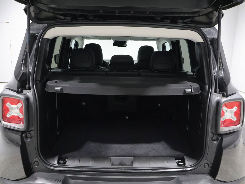 Used 2021 Jeep Renegade Limited w/ Sun & Sound Group image 4