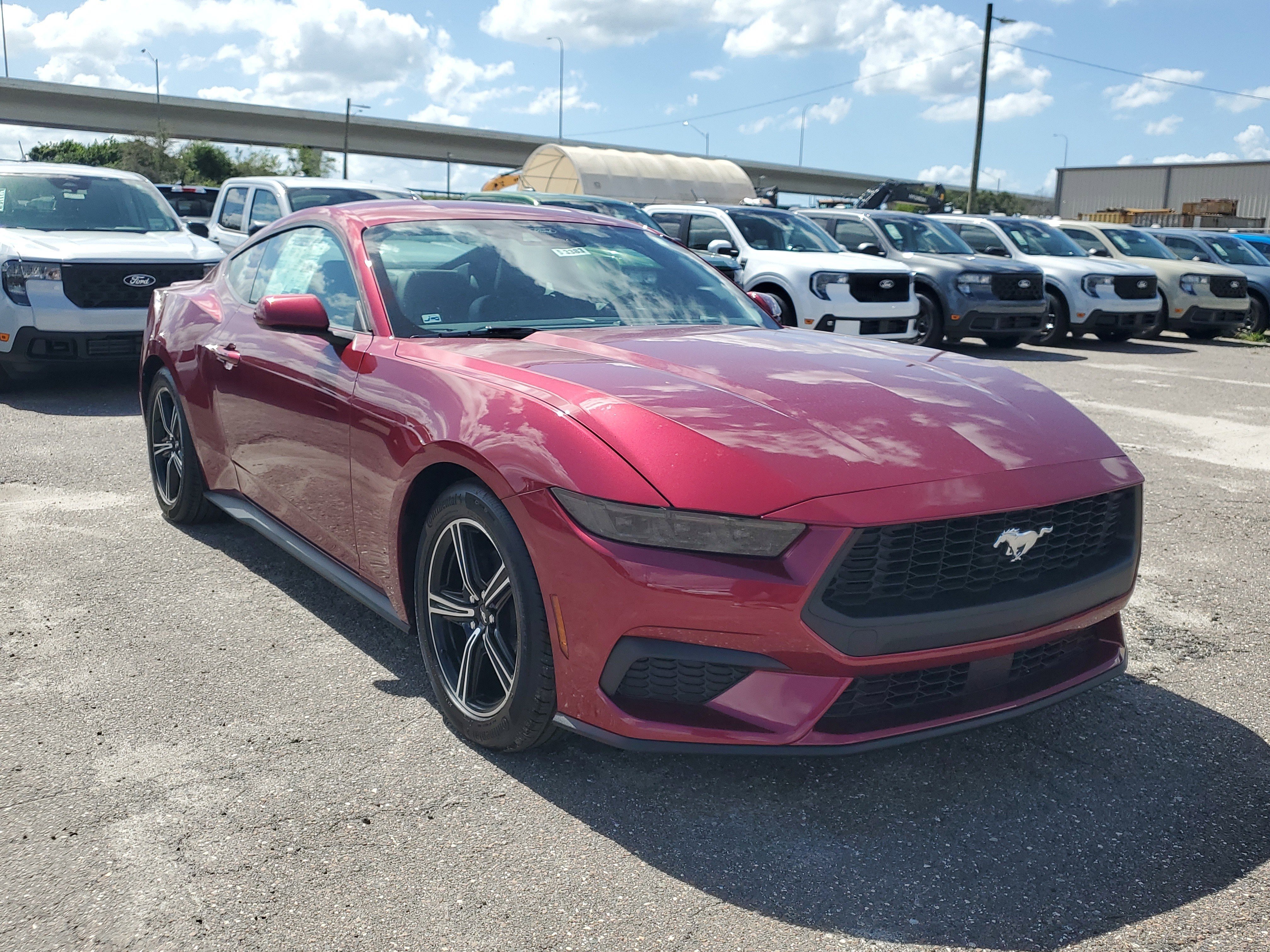 New 2025 Ford Mustang Premium video 2