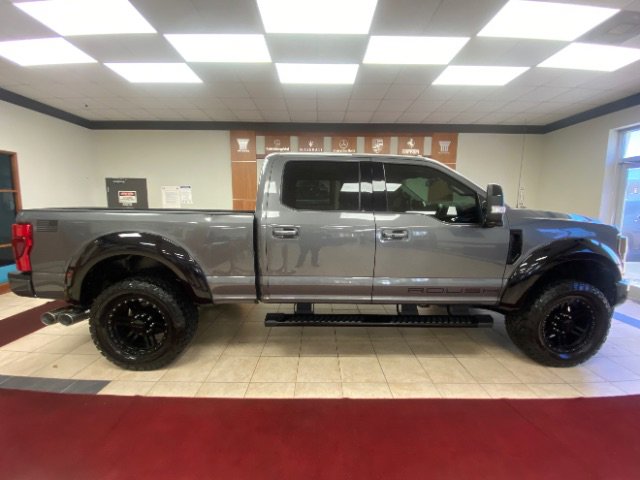 Used 2021 Ford F250 Lariat image 9