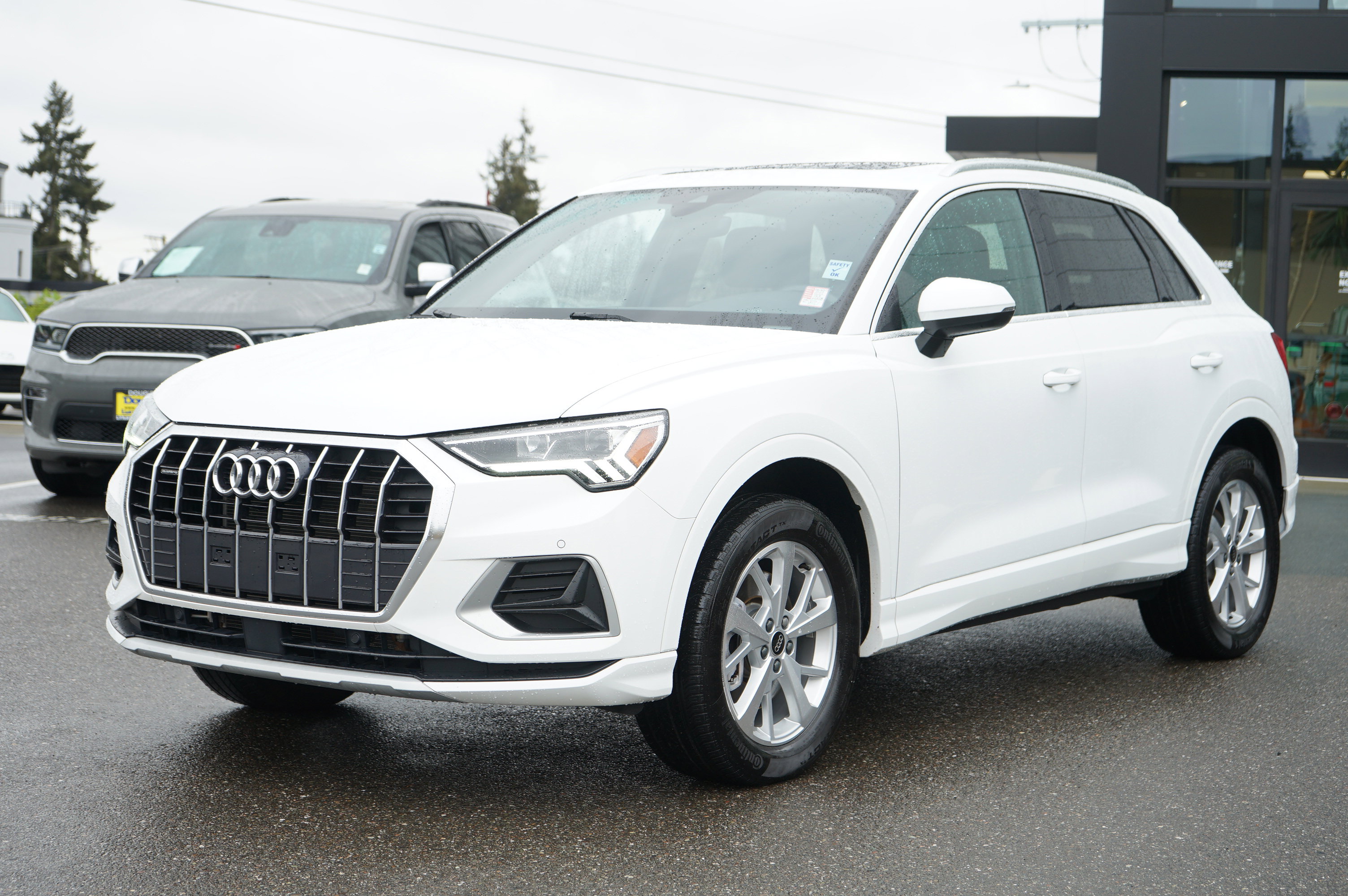 Used 2023 Audi Q3 2.0T Premium AWD/4WD image 8