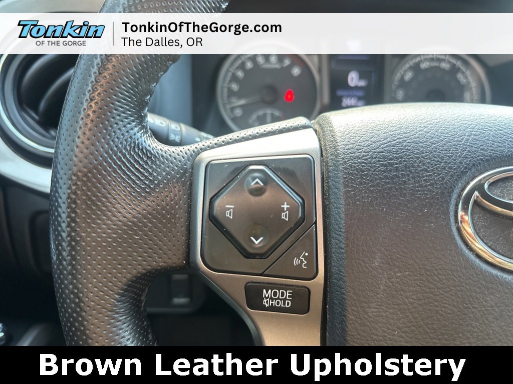 Used 2016 Toyota Tacoma Limited image 20