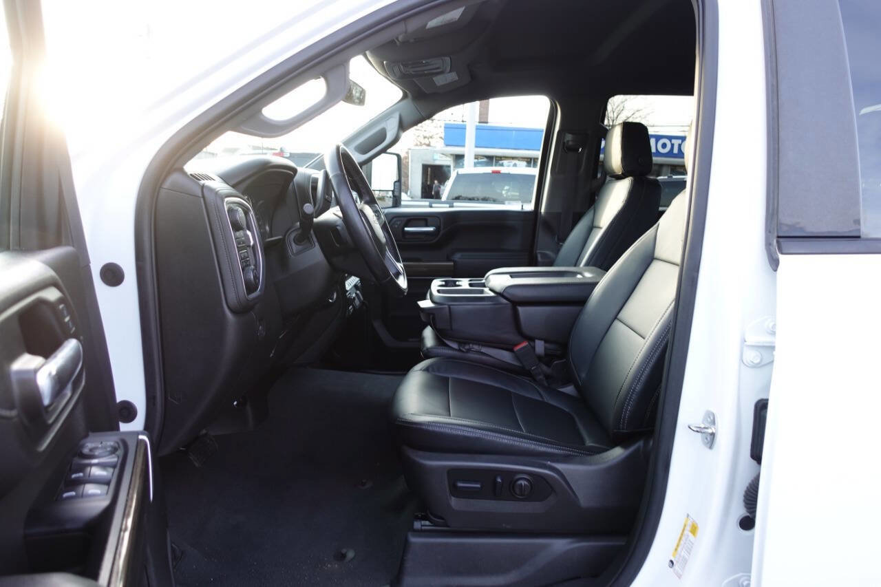 Used 2023 Chevrolet Silverado 2500 LT w/ Convenience Package image 18