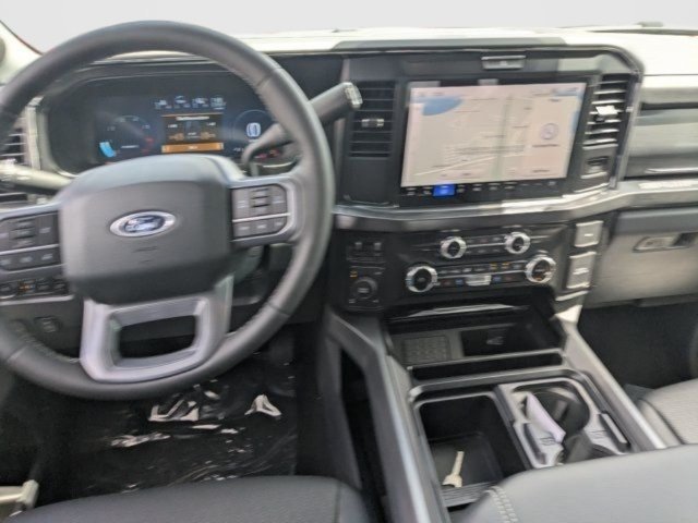 New 2026 Ford F350 Lariat w/ Black Appearance Package AWD/4WD image 17